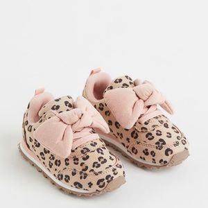 H&M toddler leopard bow sneakers